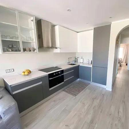 Adeje Paradise Luxury אדחה